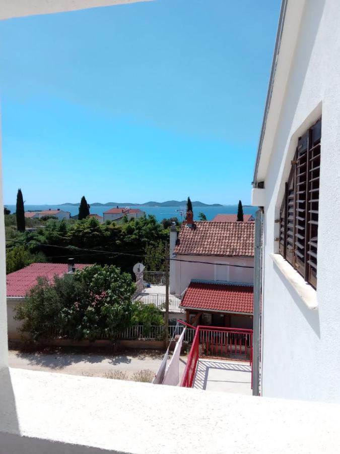 Francis Appartements Pakoštane Exterior foto